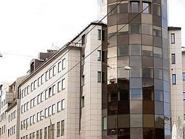 Biroja ēka Brīvības ielā 151, Rīgā